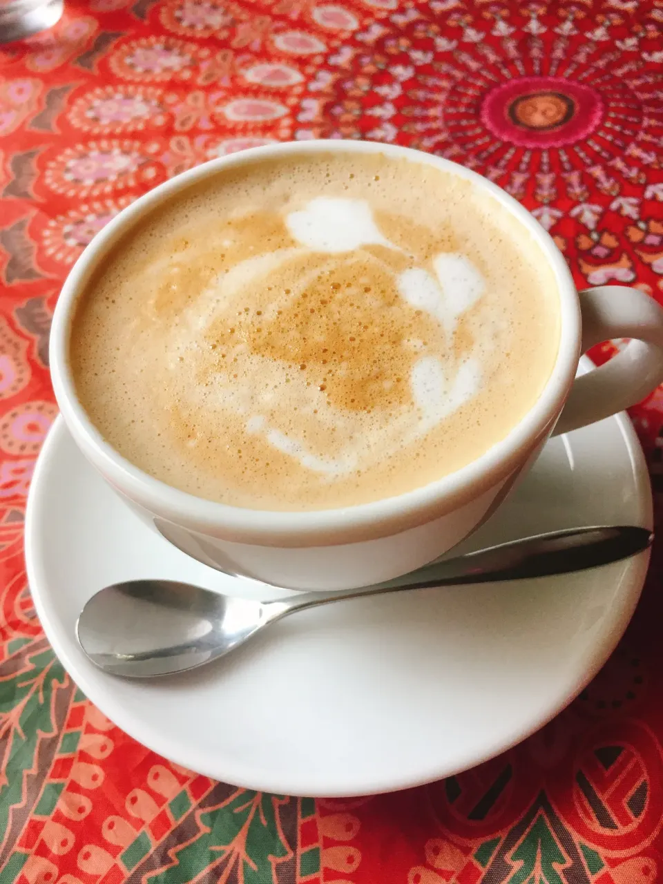 Snapdishの料理写真:ホッと一息カフェラテ☕️|Miyukiさん