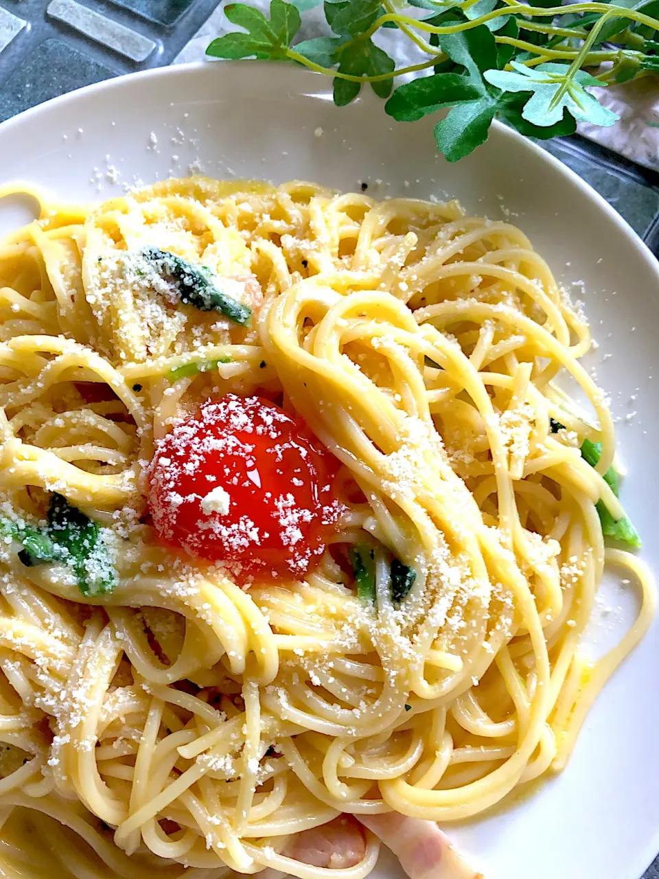 Snapdishの料理写真:クリームスパゲティ🍝|みゆきさん