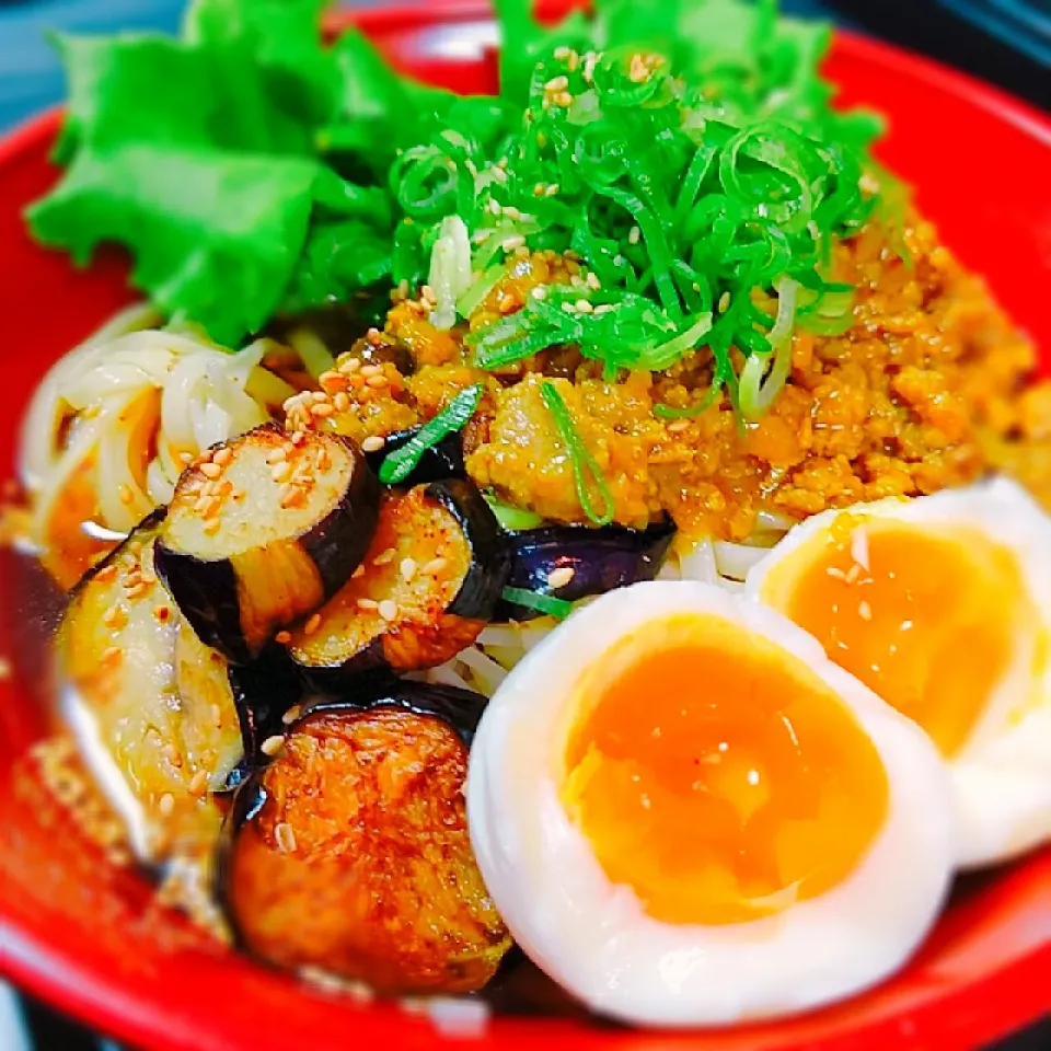 素揚げナスとカレー味挽き肉ダレの
ぶっかけ細うどん～♪♪|砂糖味屋キッチンさん