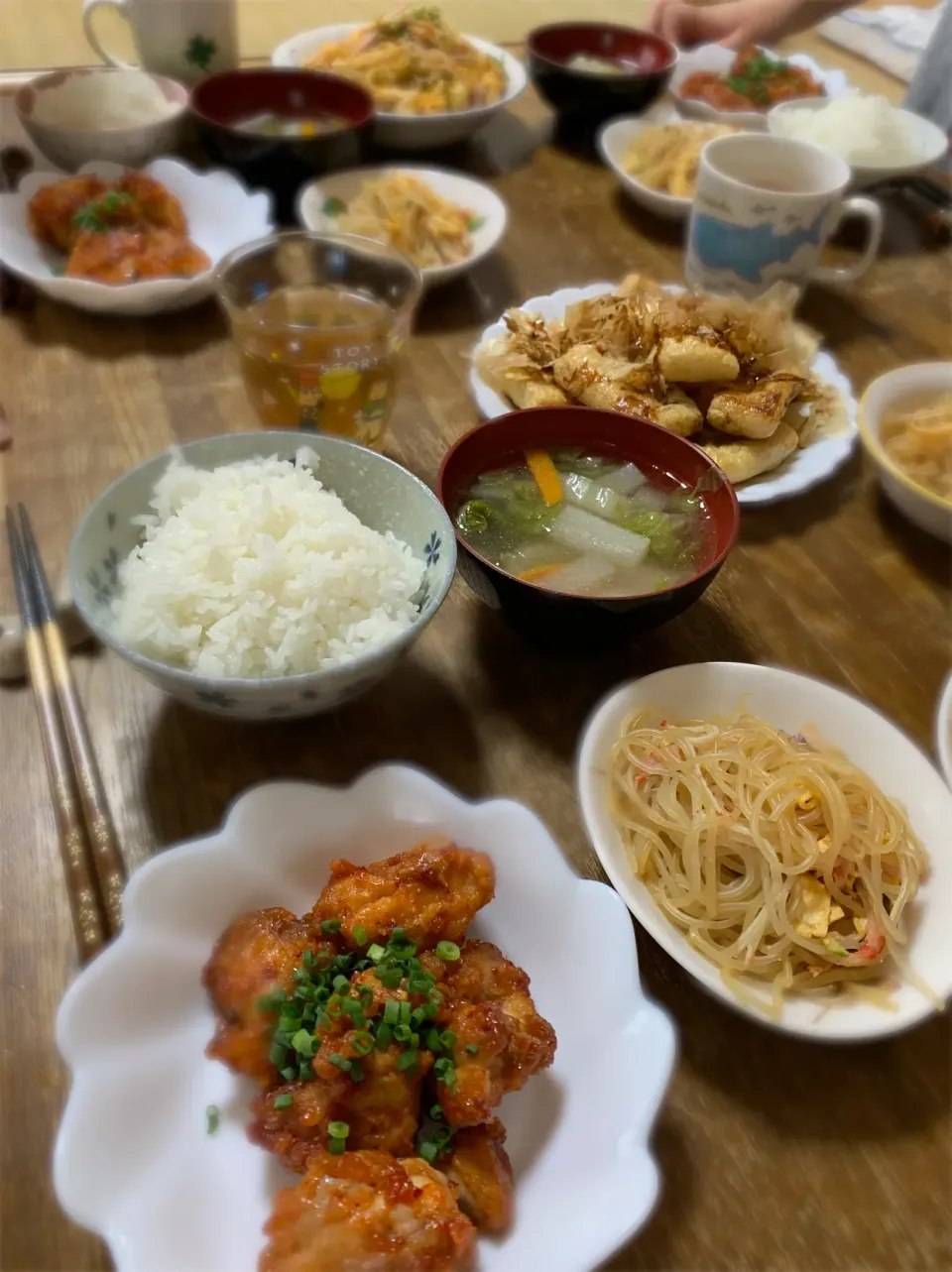 ヤンニョムチキン・春雨サラダ・油揚げ焼き・中華スープ・ご飯|ちびろ菌さん