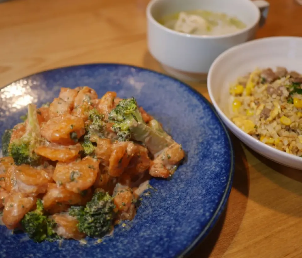 えびマヨと水餃子のスープとチャーハンで中華セット🇨🇳|nockさん