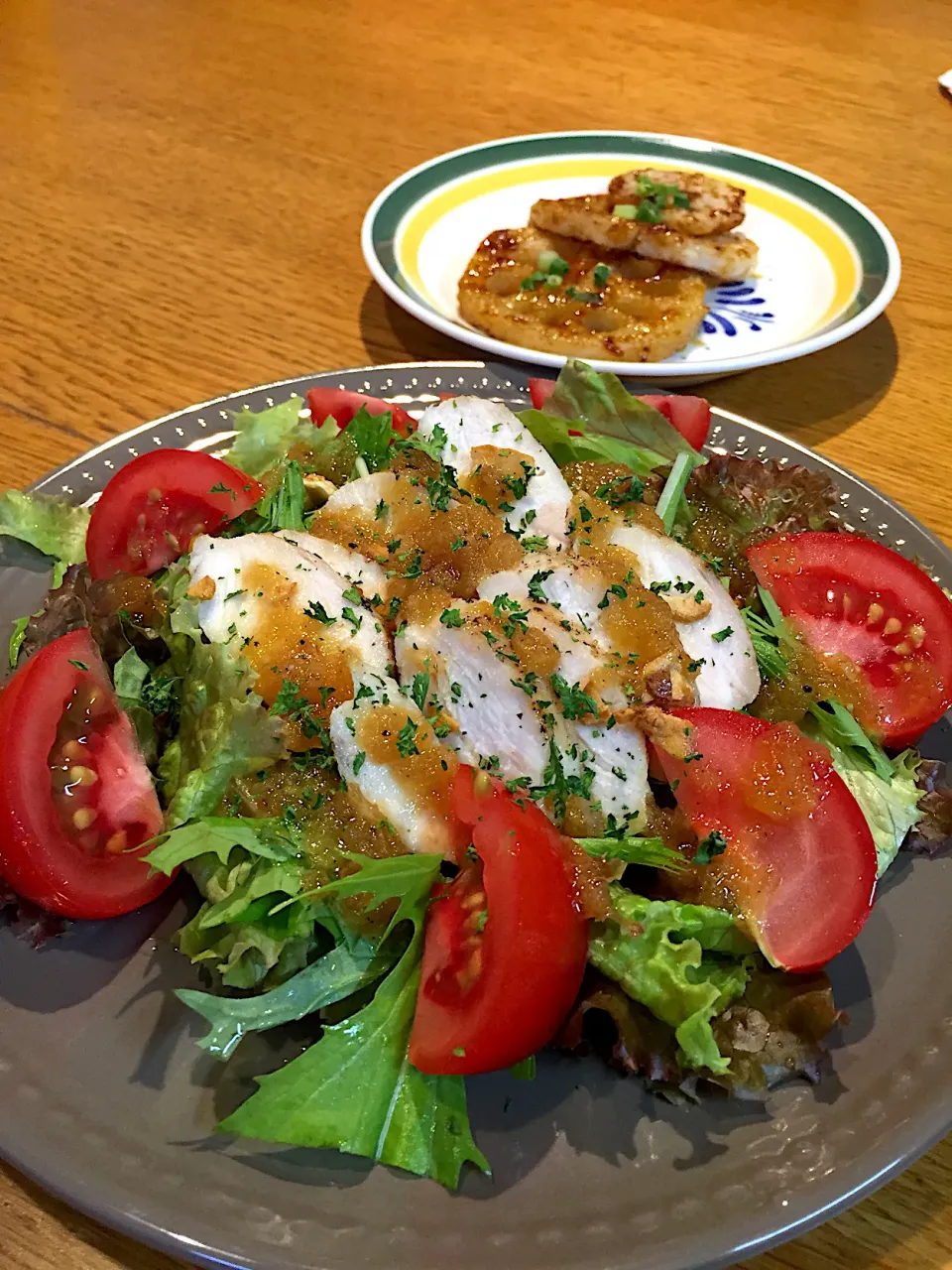 Snapdishの料理写真:チキンステーキのサラダ風|まつださんさん