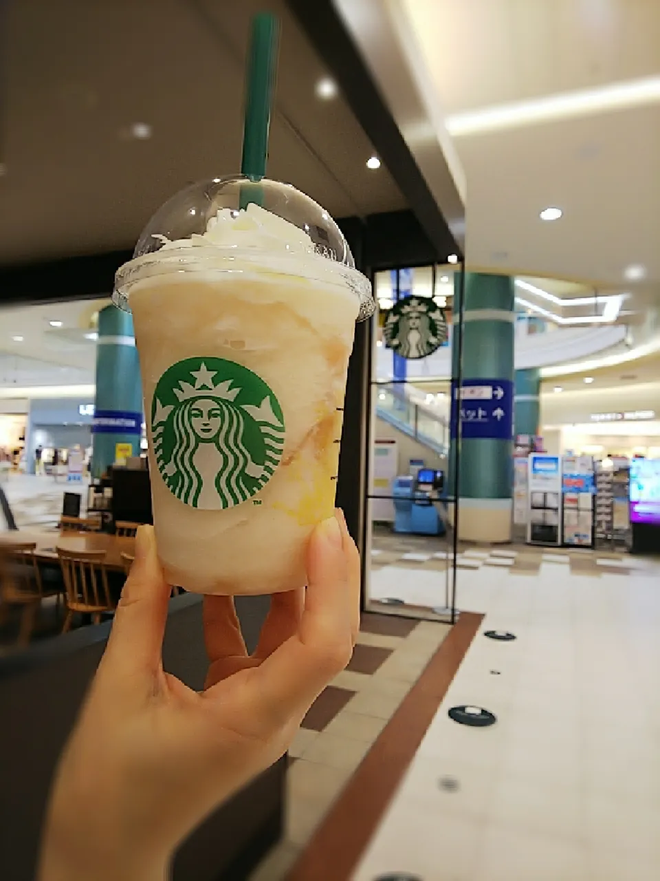 #ピーチフラペチーノ

#starbucks|∞aya∞さん