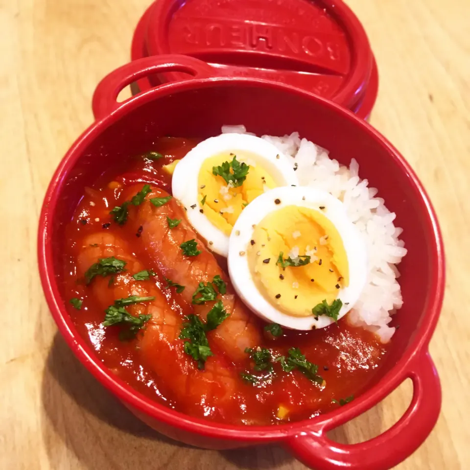 トマトたっぷり🍅ヘルシーハッシュドビーフ風（ビーフ無しのウインナー💦）|たんたんさん