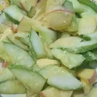 cucumber apple salad|Marieさん