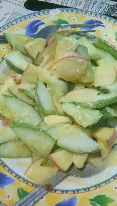 cucumber apple salad|Marieさん