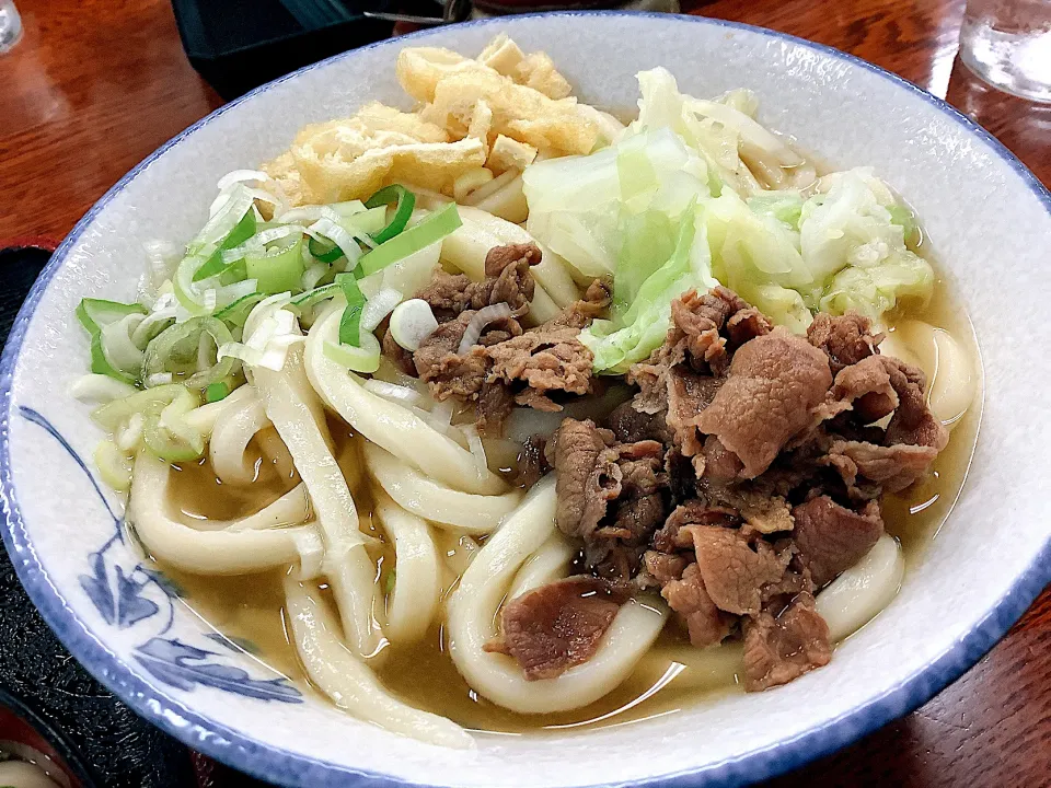 Snapdishの料理写真:人生初の山梨県吉田うどん😋|アライさんさん