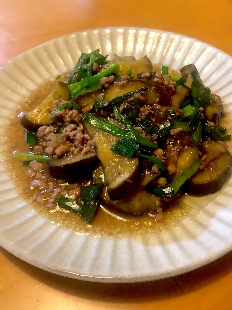 ナスとニラとひき肉のあんかけ|しらたまさん