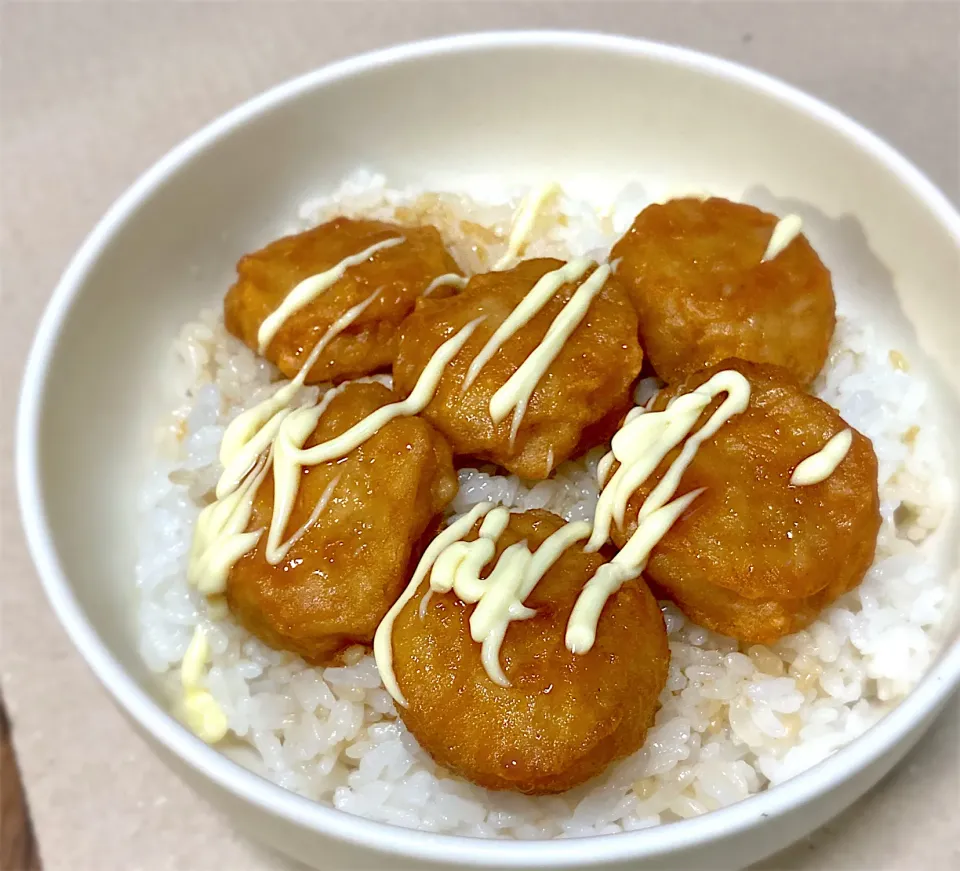 今夜は、ニンニク醤油のタレ唐揚げ丼を頂きます😋👍🎵|ギムレットさん