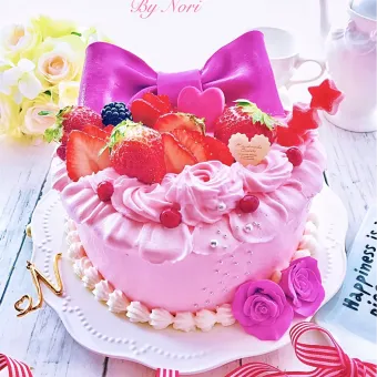 Snapdishの料理写真:お祝いケーキを作りました