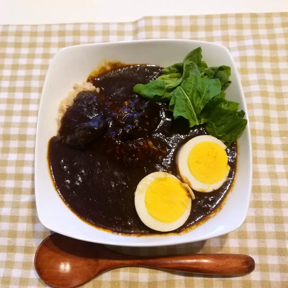 黒カレーが食べたくて🎵|ポロポロさん