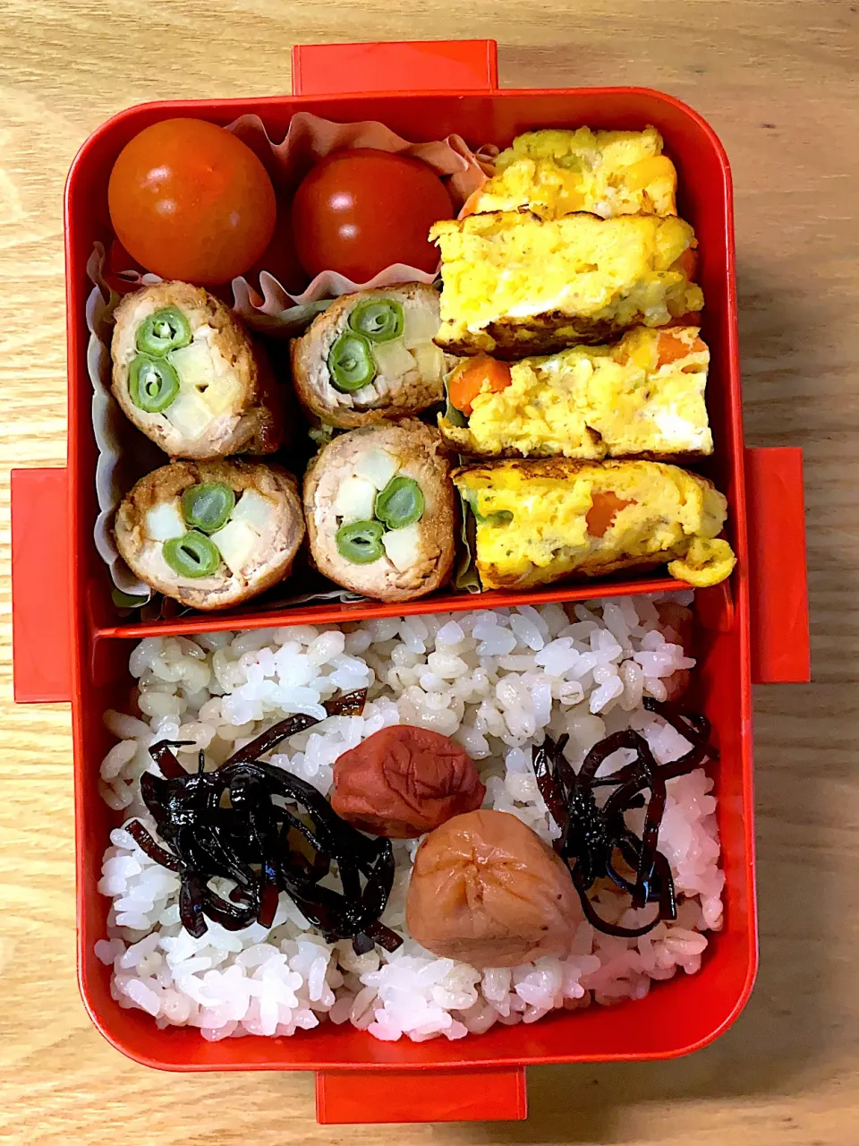 娘用 お弁当(410)|トモさん