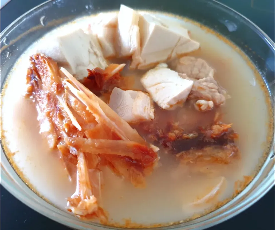 Tofu Soup w/ Salted Fish Bone|envymaqueenさん