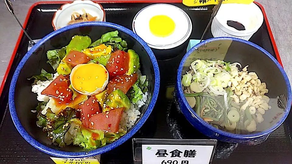 マグロとネギトロの山かけ丼＆半そばセット|nyama1さん