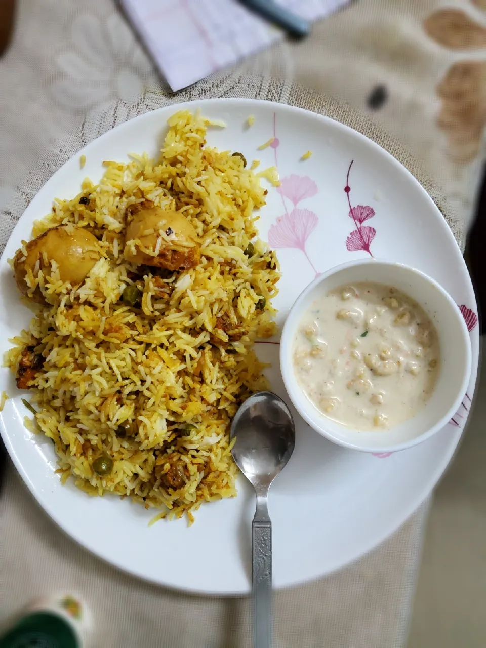 Egg biryani with dahi raita 🥰|IndianHands🙏さん