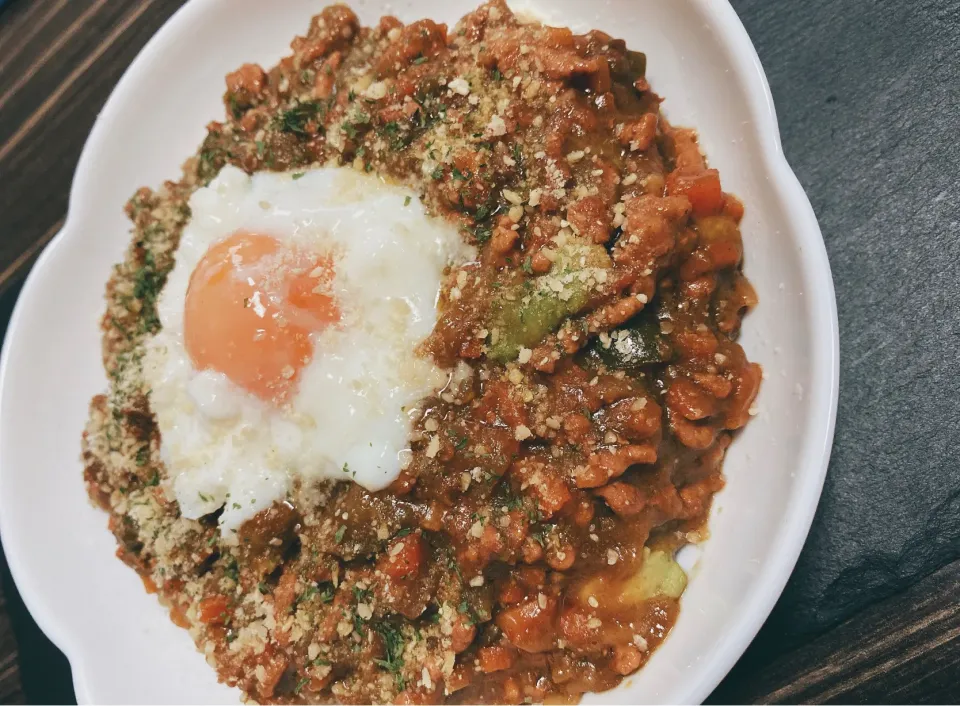 アボカドと夏野菜のキーマカレー|綾さん