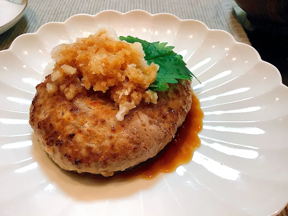 おろしポン酢味の豆腐ハンバーグ😋|アライさんさん