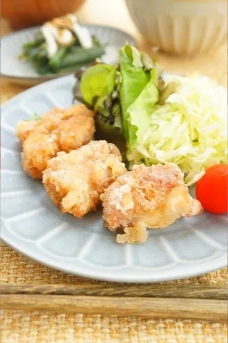 我が家の激リピレシピ！あごだししょうゆの鶏唐揚げ|ちいさなしあわせキッチンさん