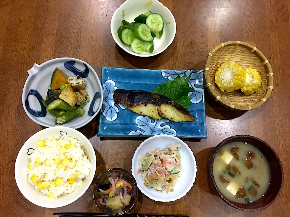 収穫野菜で晩御飯🥰|sakuramochiさん