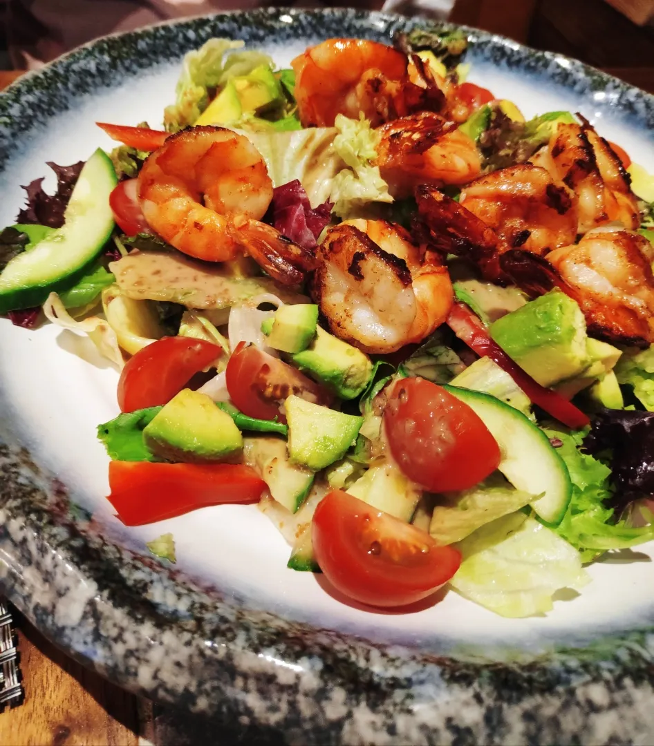 Avocado Black Shrimp Miso Salad .. Very recommended 👍|Vie Cooking Diaryさん