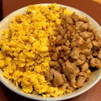 Snapdishの料理写真:二色丼|yuriさん