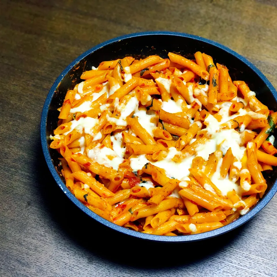 Snapdishの料理写真:Baked Penne Pasta|Makigelinaさん