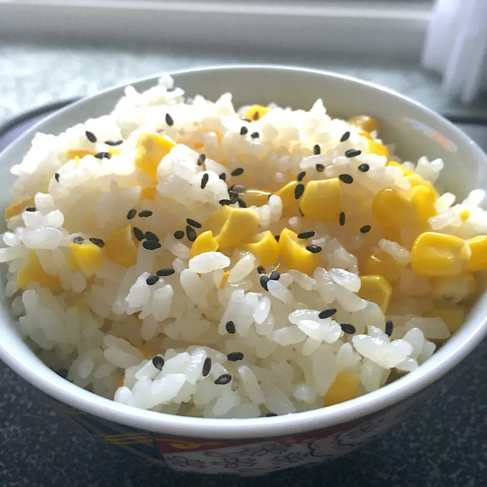 甘くて美味しいとうもろこし🌽ごはん|kennyさん