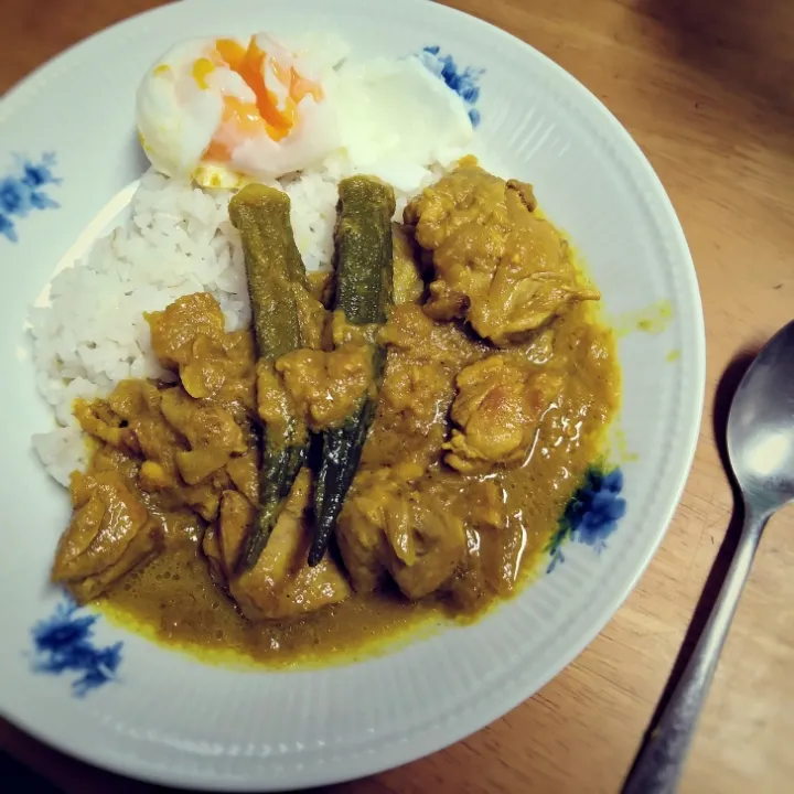 にんにく強めチキンカレー|omotoさん