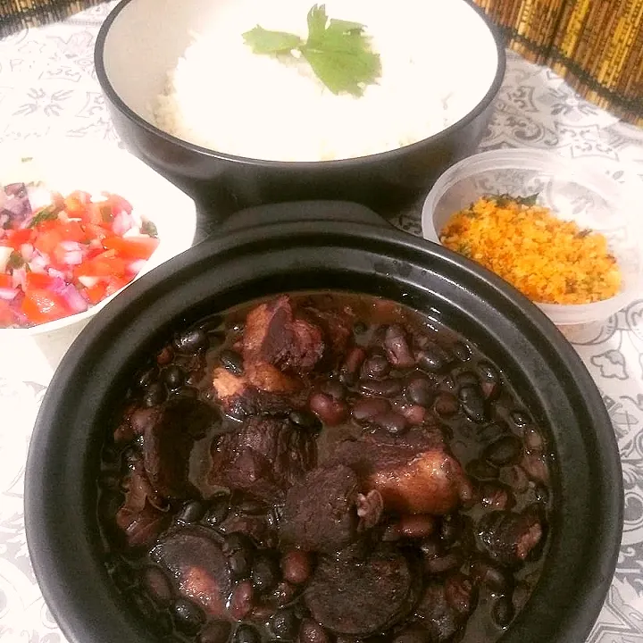 For the cold, what do you think of this delicious Feijoada, do you fancy it?|Costa Navarro Gastronomiaさん