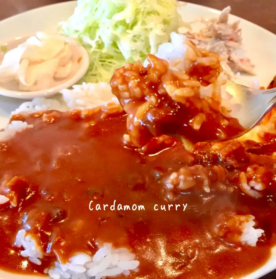 カレーライスでお昼・・・|ばくあんしゃさん