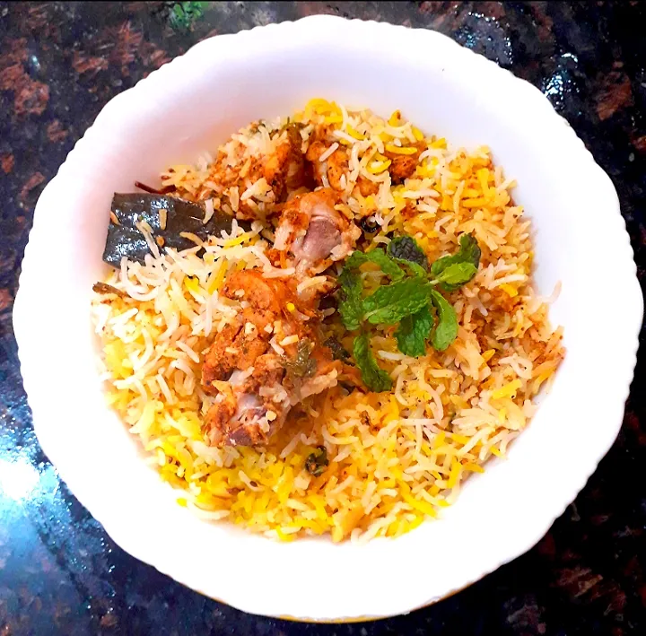 Snapdishの料理写真:yummy  chicken biryani|archuさん