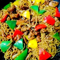 black pepper chicken spaghetti|ivyivyさん