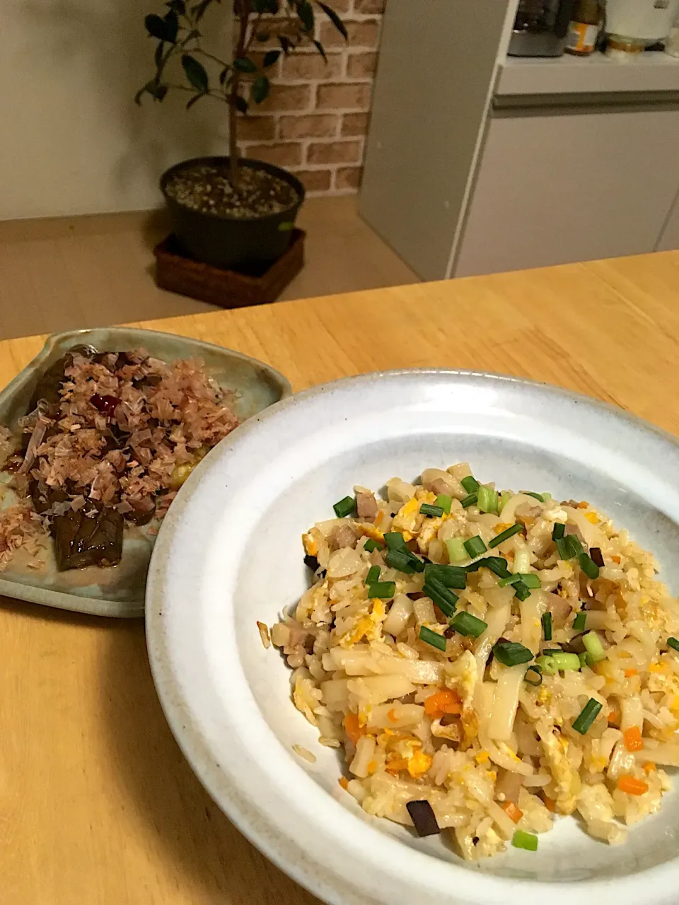 讃岐B級グルメ〜ぴっぴ飯😋テレビで観て知りずっと食べたかったので作ってみました‼️かなーり美味しい(*´ェ`ｄ)~~~~~~~~~~(ｂ´ェ`*) 運命の赤い糸☆出逢ってしまったな。リピ決定✨|さくたえさん