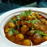 Snapdishの料理写真:Chickpea curry...|Usha Mishraさん