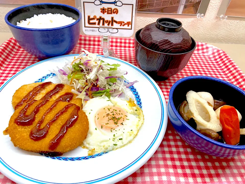 Snapdishの料理写真:コロッケ定食|nyama1さん