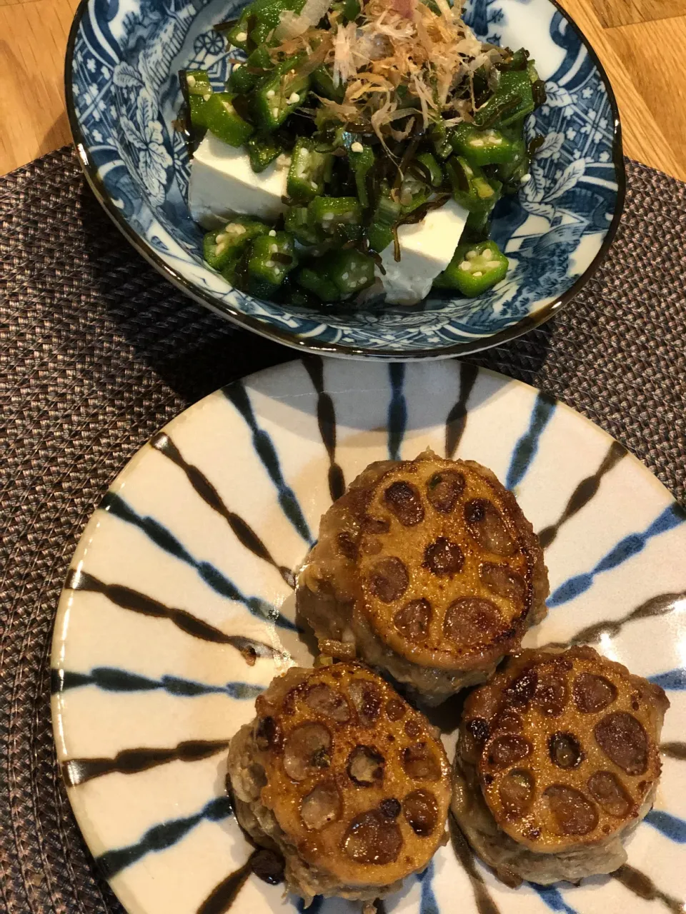 レンコンの挟み焼き、オクラと塩昆布のトロトロ豆腐|じょんさん