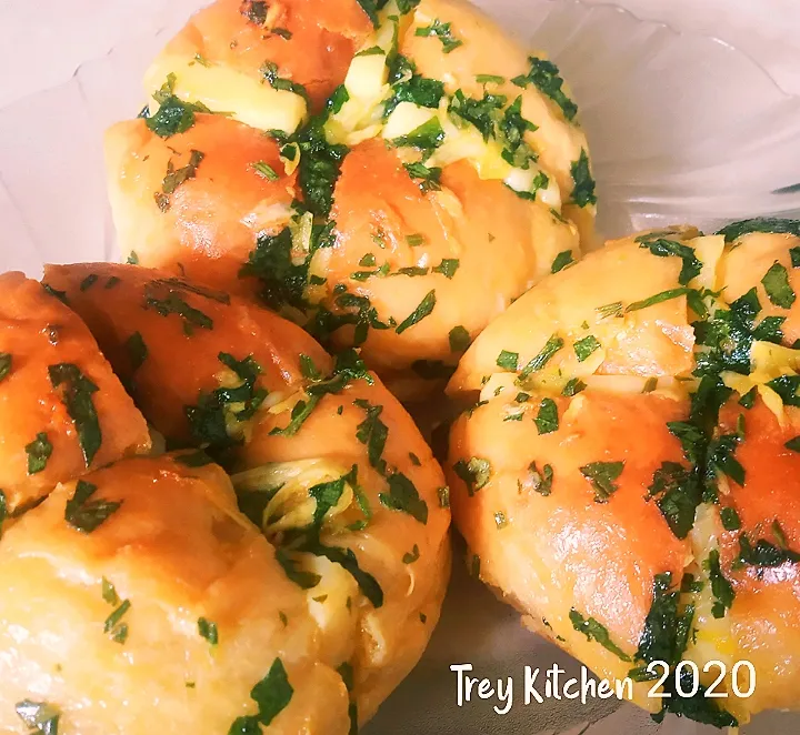 Korean garlic cheese bread ala Trey Kitchen|Trey Kitchenさん