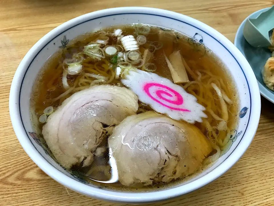 醤油ラーメン|マハロ菊池さん