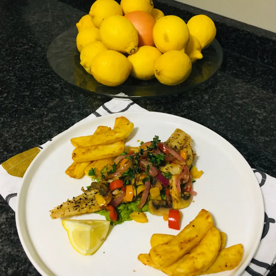 Sole topped with Lemon Butter Veggies on a Bed of Mashed Peas with Steak Cut Fries|QueenMbeeさん