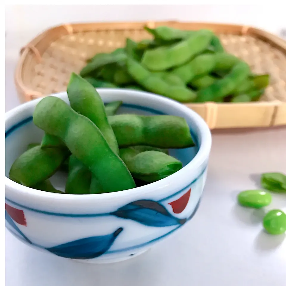 らでぃっしゅぼーやさまの枝豆😊シンプルに塩茹でから頂きました🙏☺|めぐぐさん