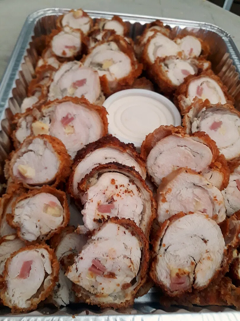 chicken cordon bleu|Chef Lawさん