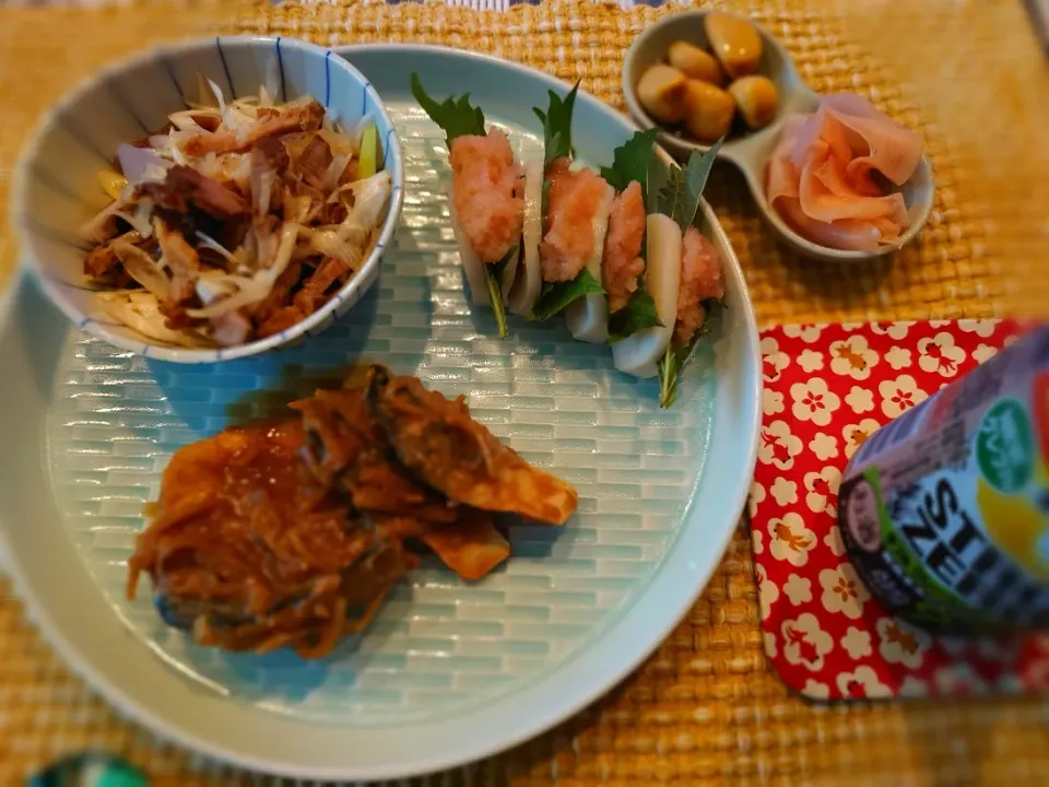 ★小料理屋ちえこ　お品書き★
🍶鯖の味噌煮
🍶明太かまぼこ
🍶ネギチャーシュー
🍶ガリとニンニクの醤油漬け|☆Chieco☆さん