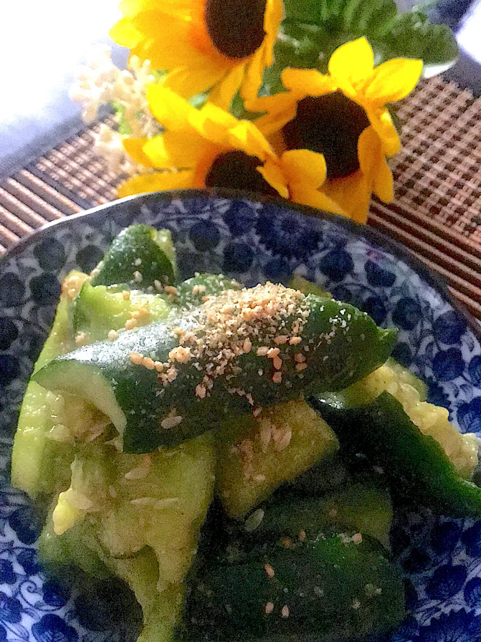 育ち過ぎのきゅうりの救済‼️やみつききゅうり💕💕💕|🌺🌺Foodie🌺🌺さん