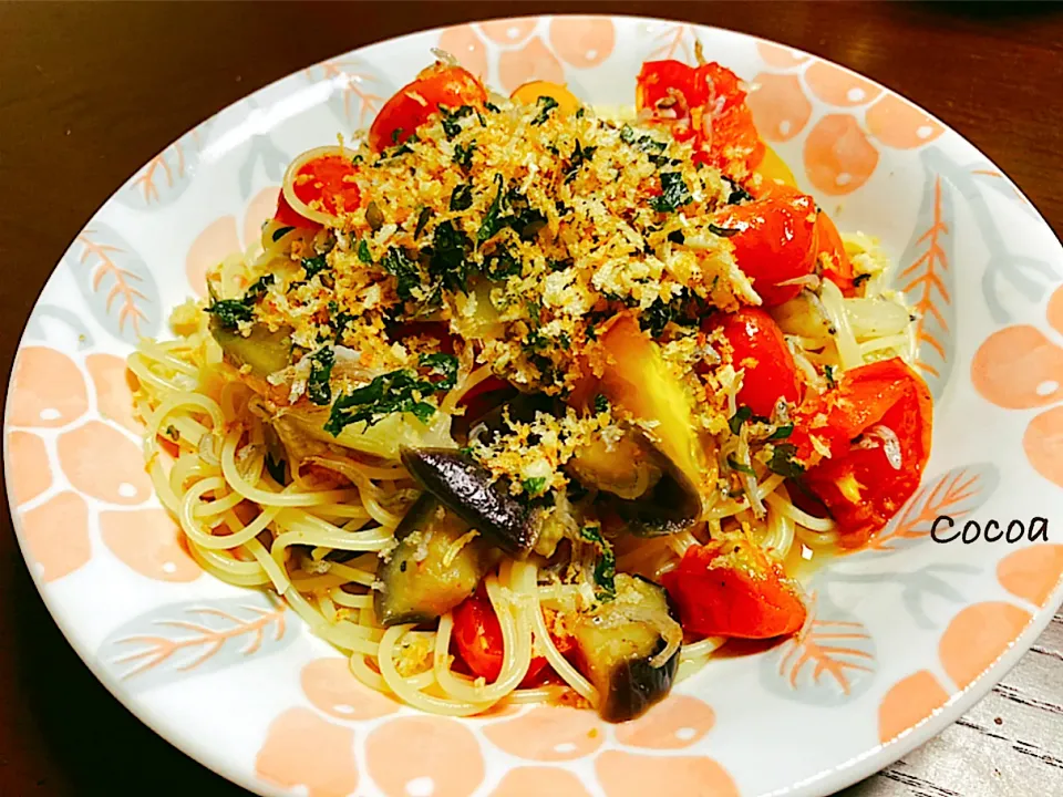 Kentaro Kayamaさんの料理 今日のまかない「茄子が美味しくなるシラスのパスタ🍆」|cocoaさん