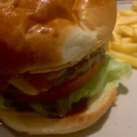 Snapdishの料理写真:ボストンチーズバーガー|あじょさん