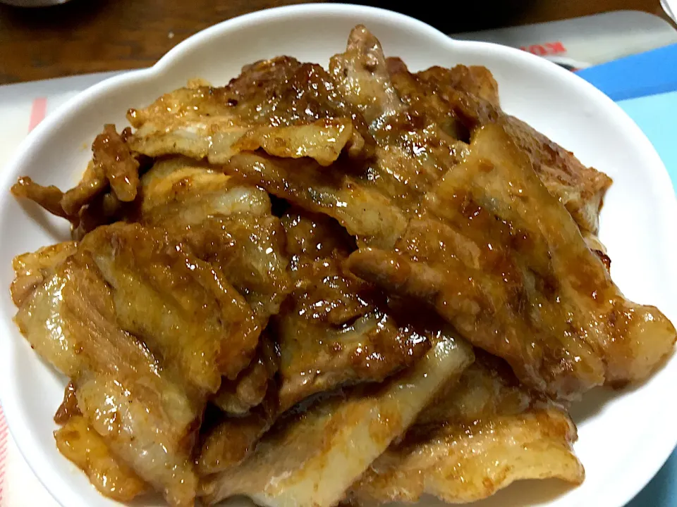 豚生姜焼き丼|はっちぃさん