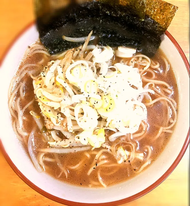 次男作 マルタイ棒ラーメン豚骨醤油味|Takuya Hashimotoさん