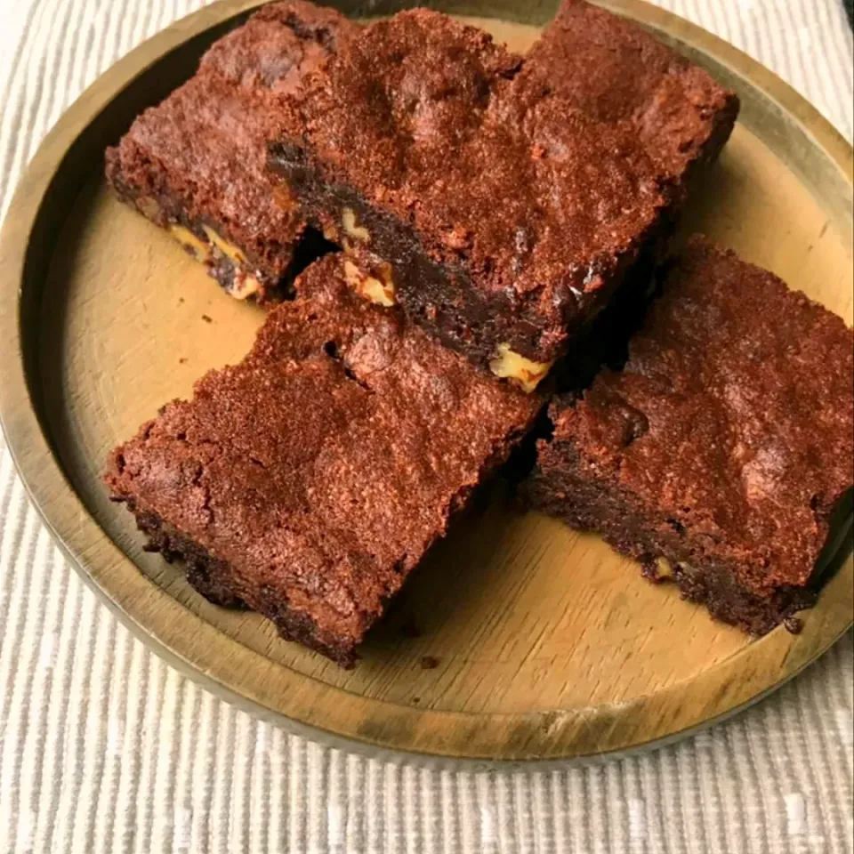 Gooey Chocolate Walnut Brownies|brendavさん