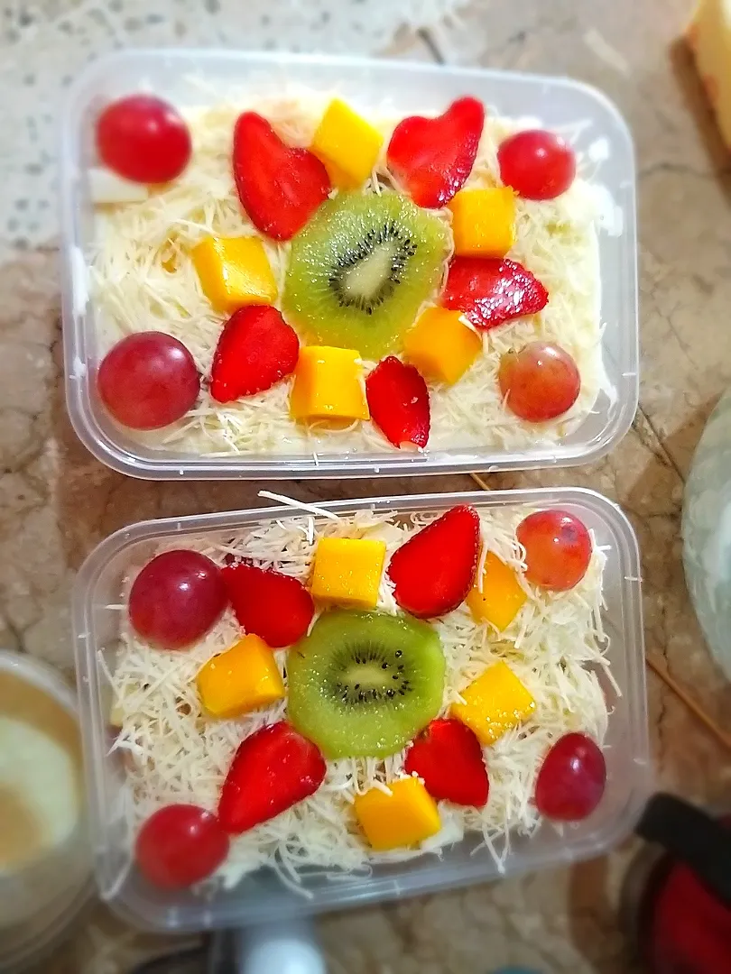 Fruit Salad.....|Deybiecynthiaさん