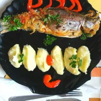 Snapdishの料理写真:fish with mashed potatoes|alinasandaさん